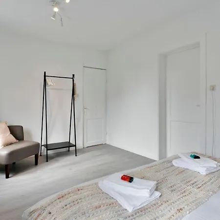 Bright And Spacious Family House In The Center Of בית נופש קנוקה-הייסט