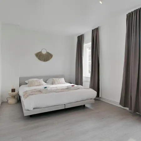 Tatil Evi Bright And Spacious Family House In The Center Of